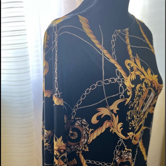 Black and Gold chain print dress - Picture 5 of 6